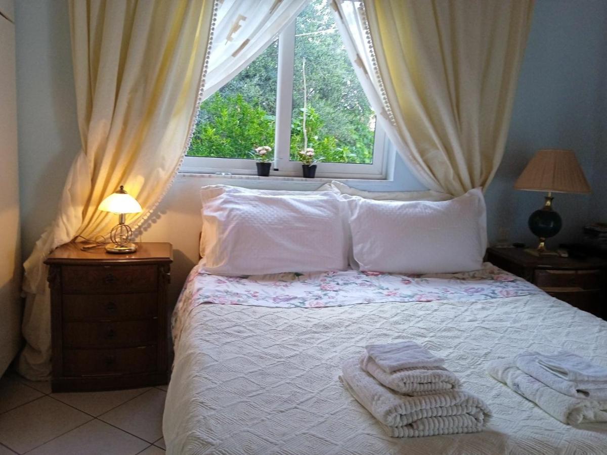 Rosemary House Guest House Sarande Exterior photo